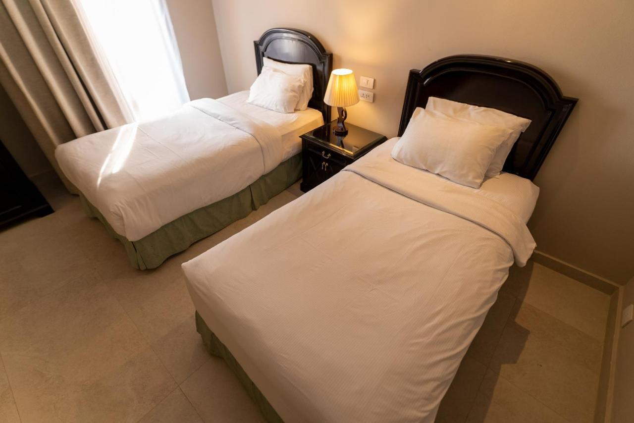World Trade Center & Residences 4* Каир