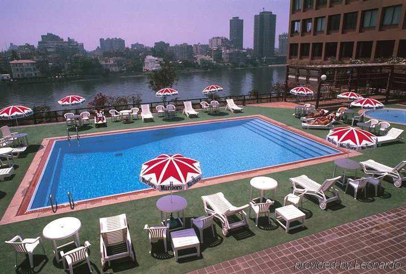 Отель World Trade Center & Residences