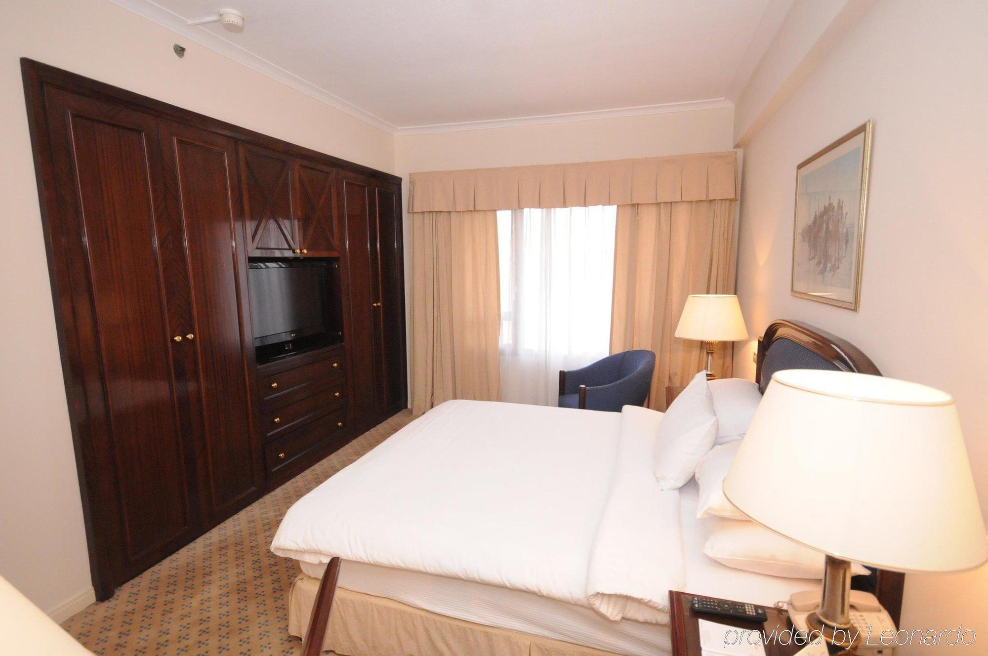 World Trade Center & Residences 4*