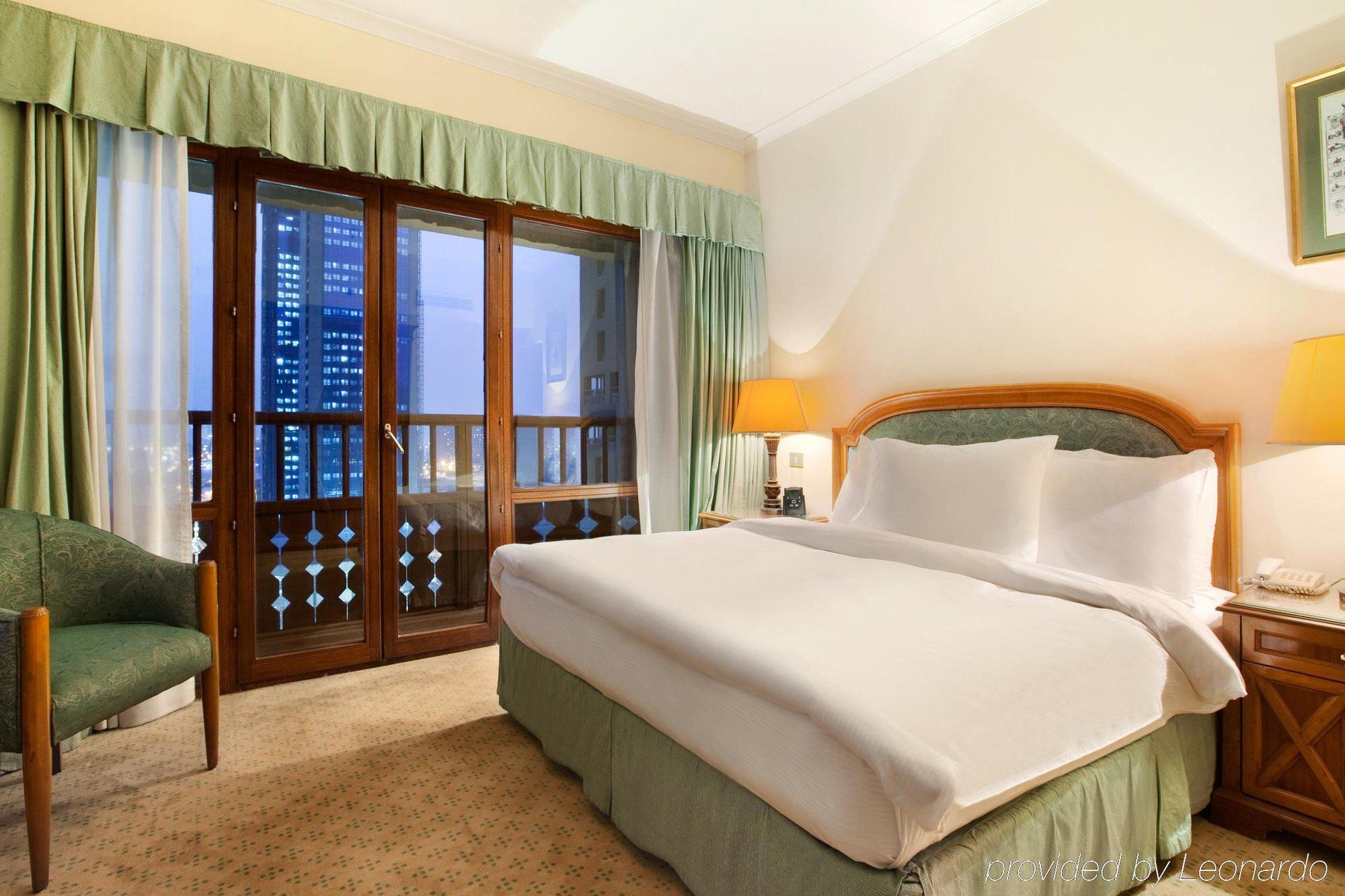 World Trade Center & Residences 4* Kairo